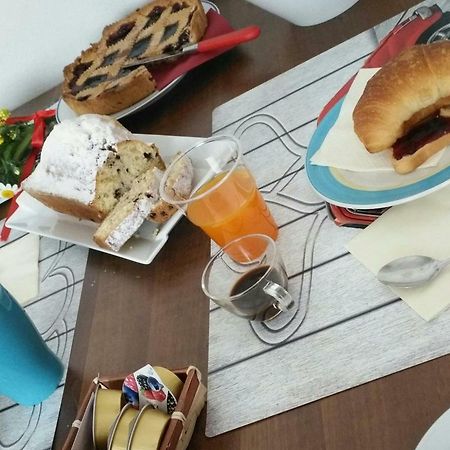B&B La Vecchia 500 ピニョーラ エクステリア 写真